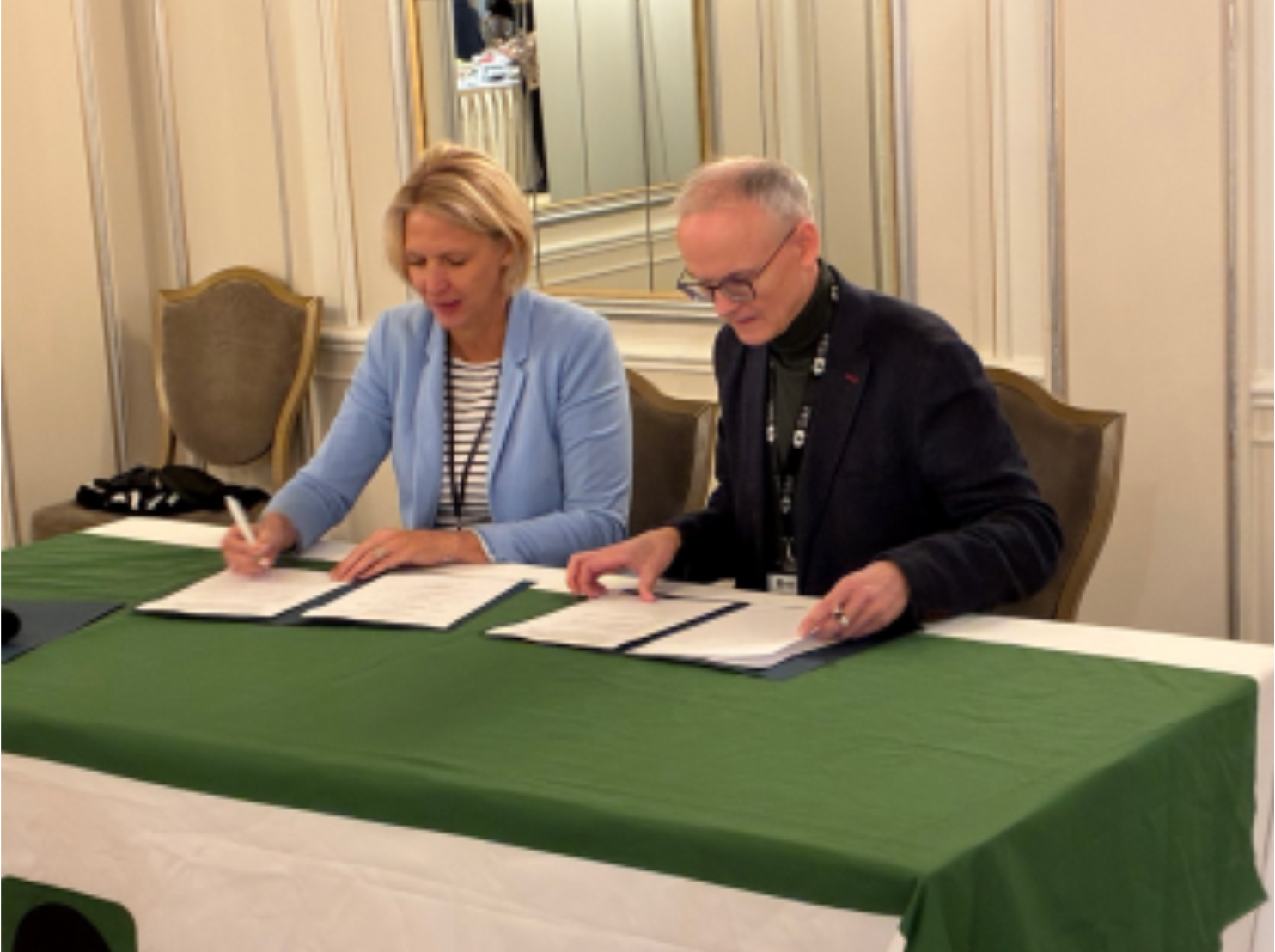 Norway and the Netherlands sign EMREX MoU at the GDN meeting in Oslo